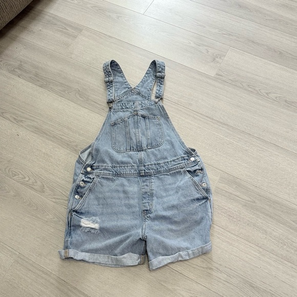 Old Navy Shortall Denim Sz Lg - Picture 1 of 8